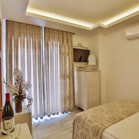 Linda Class - Boutique Class 3*