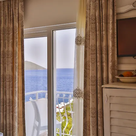 Linda Class - Boutique Class 3*